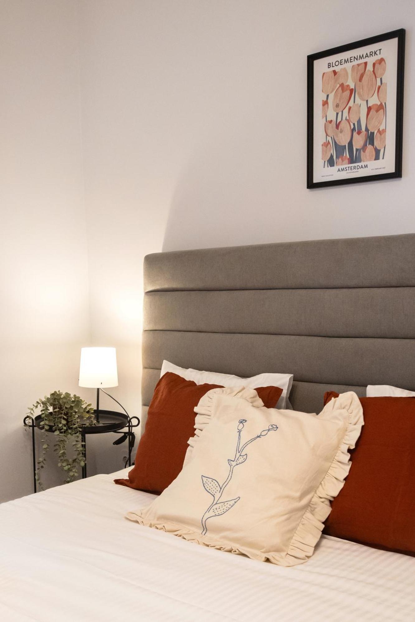 Charming 3-bedroom Retreat In The Heart Of