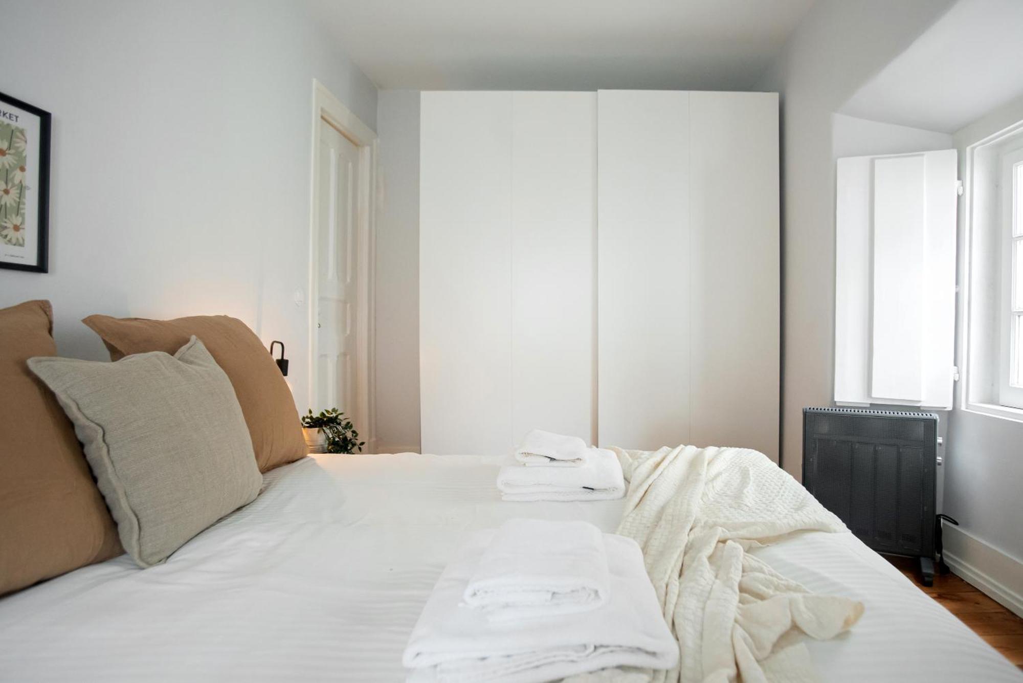 Charming 3-bedroom Retreat In The Heart Of Apartamento